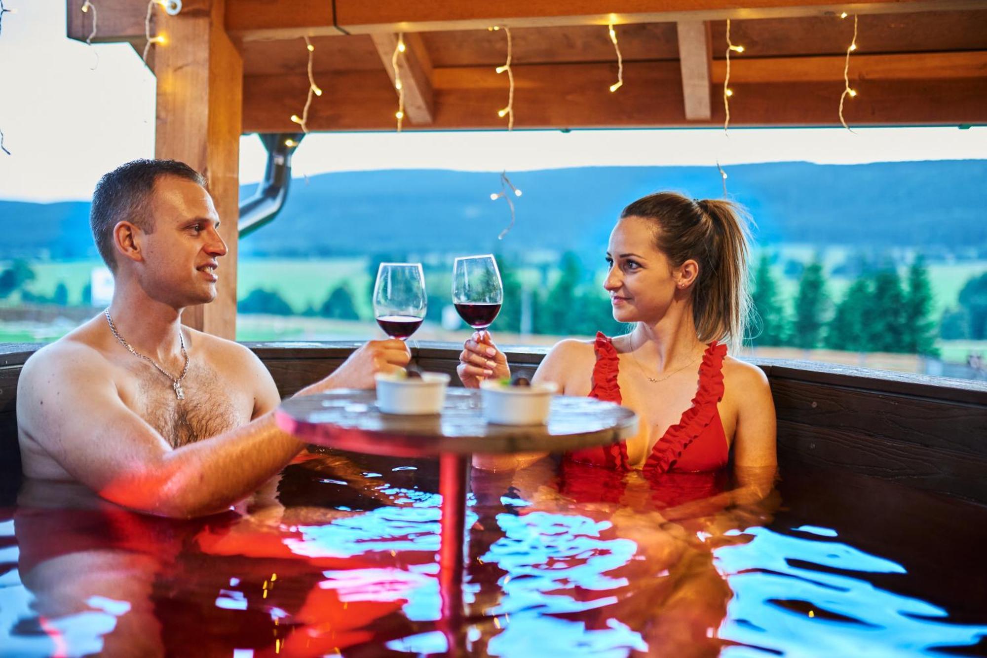 Osada Orlica Klimatyczne Domki Z Widokiem Na Gory I Termalnym Spa Sauna Jacuzzi 4 Km Od Zieleniec Ski Arena Lasowka Extérieur photo